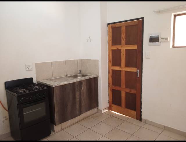 2 BEDROOM SECTIONAL TITLE FOR SALE IN WITFIELD